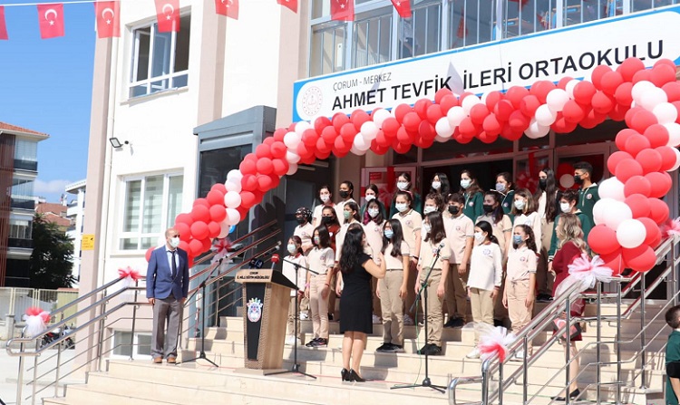 İLKÖĞRETİM HAFTASI COŞKUYLA KUTLANDI