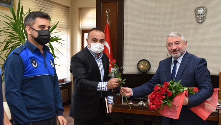 BAŞKAN ZABITA HAFTASINI KUTLADI