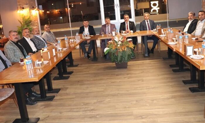 SENDİKA TEMSİLCİLERİ İLE BİR ARAYA GELDİ