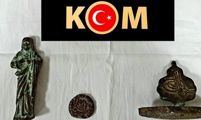 POLİSTEN TARİHİ ESER OPERASYONU