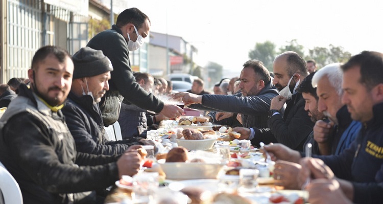 SANAYİ ESNAFIYLA BİR ARAYA GELDİ