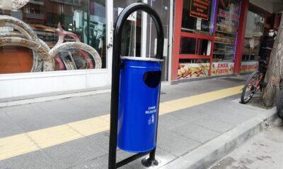 BELEDİYE ÇÖP KOVALARINI YENİLİYOR