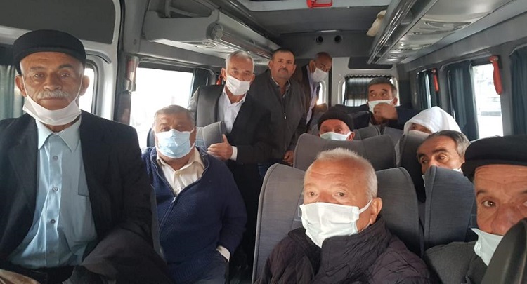 BAŞKAN İSBİR YARDIM ETTİ