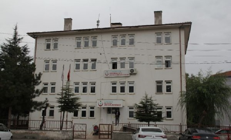 SAĞLIK ÇALIŞANLARINA ŞİDDET!