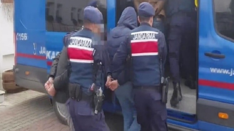 HIRSIZLIK ZANLISI 3 KİŞİ TUTUKLANDI