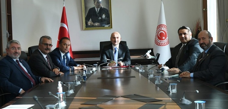 YOL YATIRIMLARI MASAYA YATIRILDI