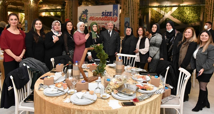 BELEDİYE ÖĞRETMENLERİ UNUTMADI
