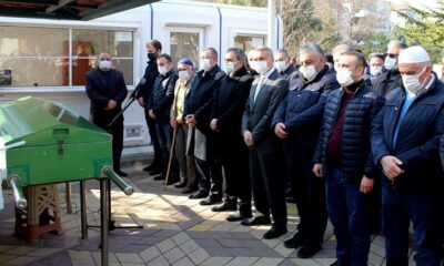 OSMAN UYGUR DUALARLA UĞURLANDI