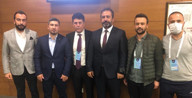 SOLAK FEDERASYON YÖNETİMİNE SEÇİLDİ