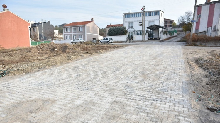 BİNEVLER’E 9 BİN METRE KAREKİLİT TAŞI