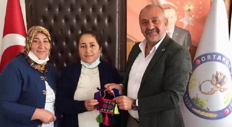 ESNAFTAN BAŞKAN İSBİR’E TEŞEKKÜR