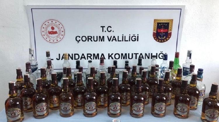 JANDARMA’DAN SAHTE İÇKİ OPERASYONU