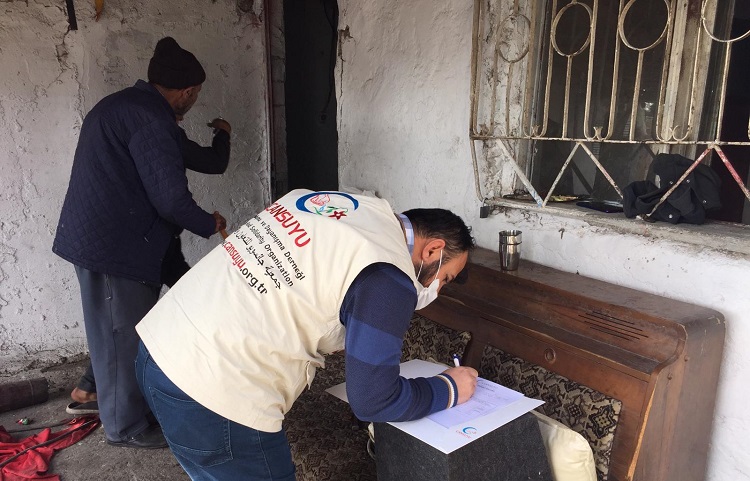 CANSUYU’NDAN AİLELERE KIŞLIK YARDIM