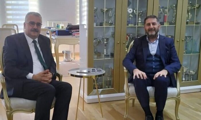 AHLATCI’DAN ERDEM ÇENESİZ’E ZİYARET
