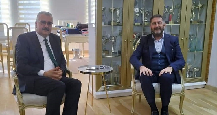 AHLATCI’DAN ERDEM ÇENESİZ’E ZİYARET