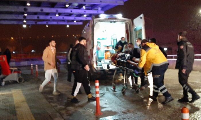 GENÇ KAZARA KENDİNİ VURDU