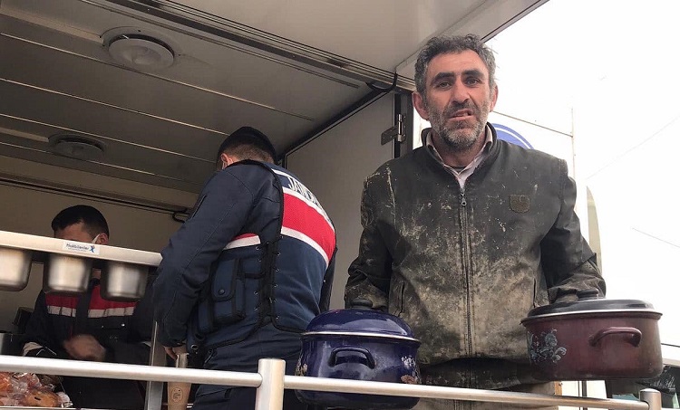 BELEDİYE VATANDAŞLARIN YANINDA