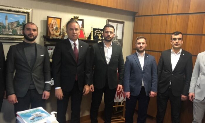 CEYLAN TÜGVA’LI GENÇLERİ AĞIRLADI