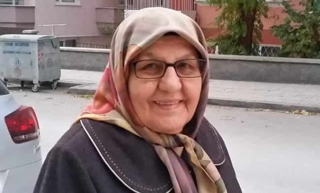 ŞEYMA DÖĞÜCÜ’NÜN ANNESİ VEFAT ETTİ