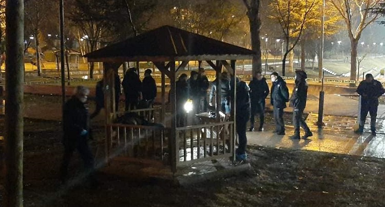 AV TÜFEĞİYLE İNTİHAR ETTİ