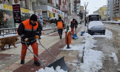 BELEDİYE EKİPLERİ KAR MESAİSİNDE