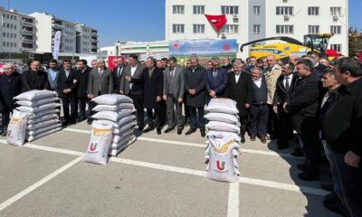 ÜRETİCİLERE NOHUT TOHUMU DAĞITILDI