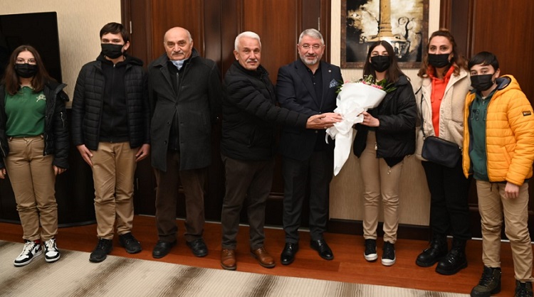 YENİYOL SAKİNLERİNDEN PARK TEŞEKKÜRÜ