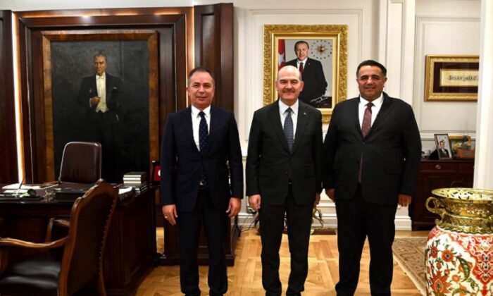 BAKAN SOYLU İLE GÖRÜŞTÜLER