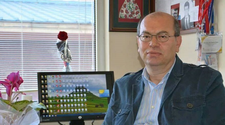 ZÜBEYİR BULUT SEVENLERİNİ ÜZDÜ