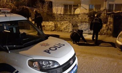 HAVAYA ATEŞ AÇARAK KAÇTILAR