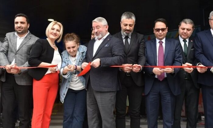 MEYDAN SOSYAL TESİS AÇILDI