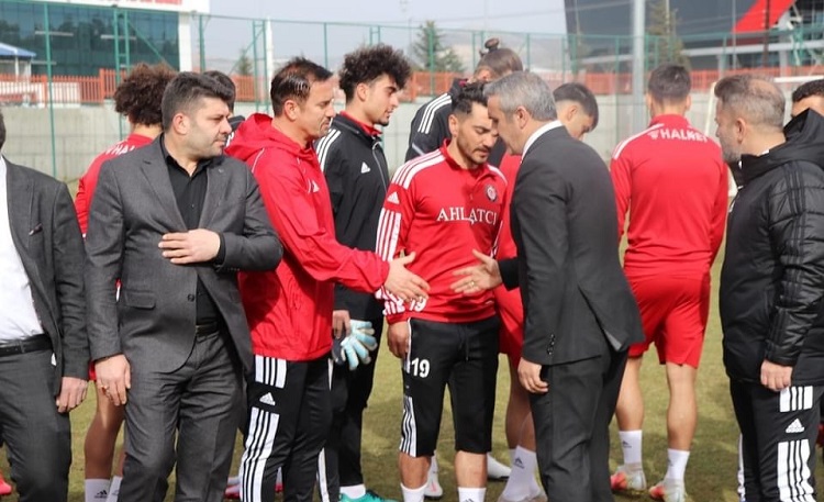 MHP’DEN ÇORUM FK’YA MORAL DESTEĞİ