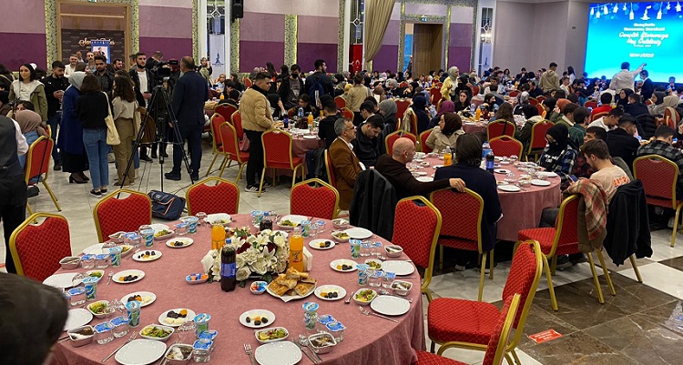 ÇESİAD AİLESİ İFTARDA BULUŞTU