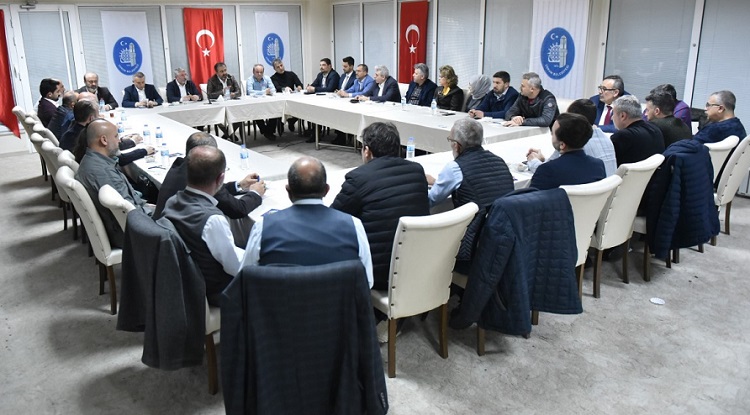 AŞGIN BİRİM MÜDÜRLERİYLE İFTAR YAPTI