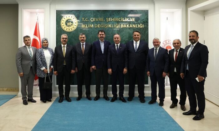 ÇORUM HEYETİNDEN BAKAN’A ZİYARET