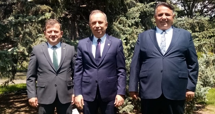 ÇORUM’U HAK ETTİĞİ YERLERE GETİRECEĞİZ