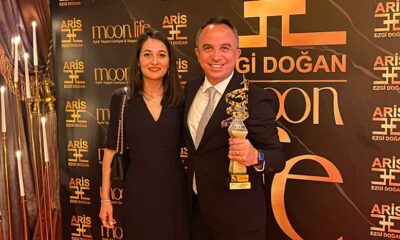MURAT KILIÇOĞLU ÖDÜLÜNÜ ALDI