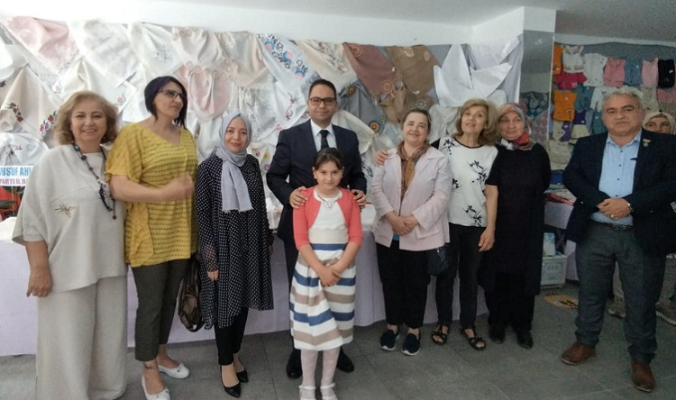 KANDER KERMES DÜZENLEDİ