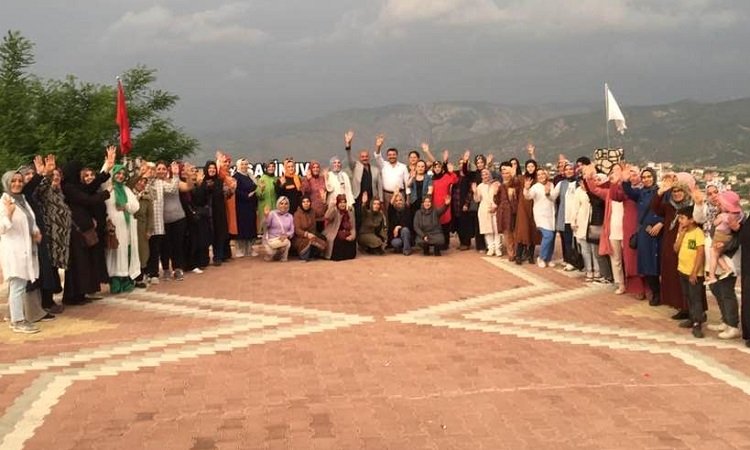 AK KADINLARDAN ORTAKÖY ZİYARETİ
