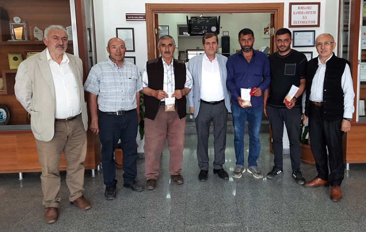 YILIN İLK ÜRÜNÜ SATIŞA SUNULDU