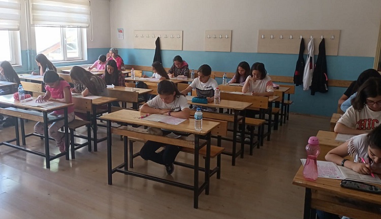 SİYER-İ NEBİ YARIŞMASI YAPILDI