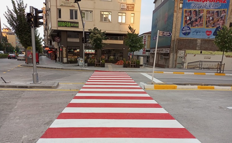 GAZİ CADDESİ’NE YENİ KAVŞAK