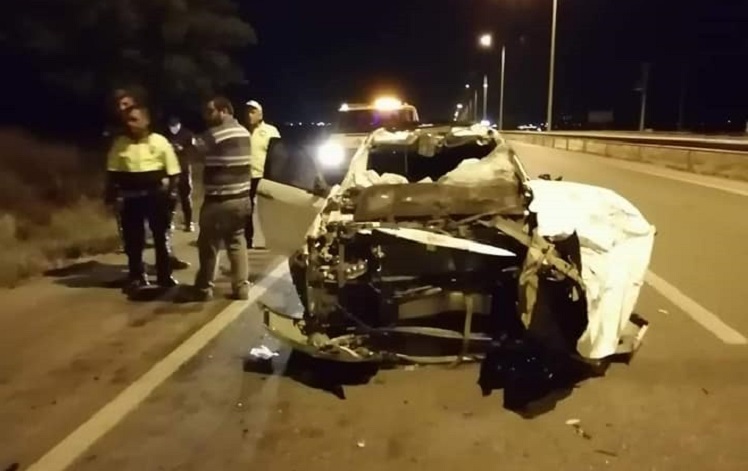 FECİ KAZADA KÜÇÜK ÇOCUK KURTARILAMADI
