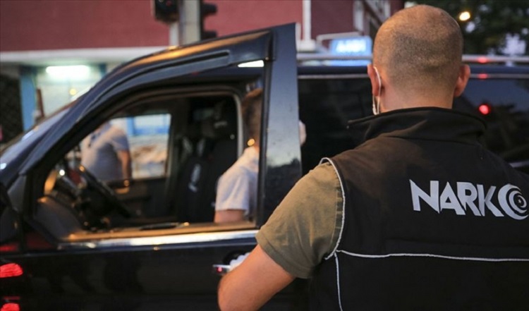 EMNİYET ÇORUM’DA UYUŞTURUCUYA GEÇİT VERMİYOR