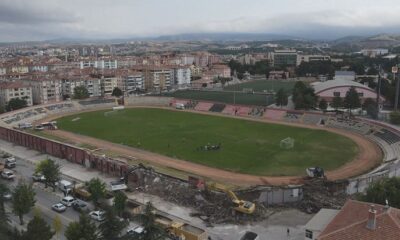 ESKİ STADYUM YIKILMAYA BAŞLANDI
