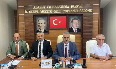 AHLATCI’DAN CHP’YE FABRİKA ELEŞTİRİSİ