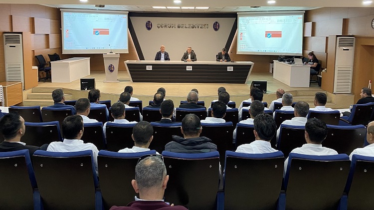 OTOBÜS ŞOFÖRLERİNE SEMİNER VERİLDİ