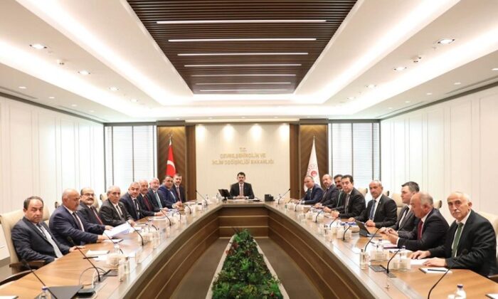 BAKAN MURAT KURUM’DAN ÇORUM’A DESTEK
