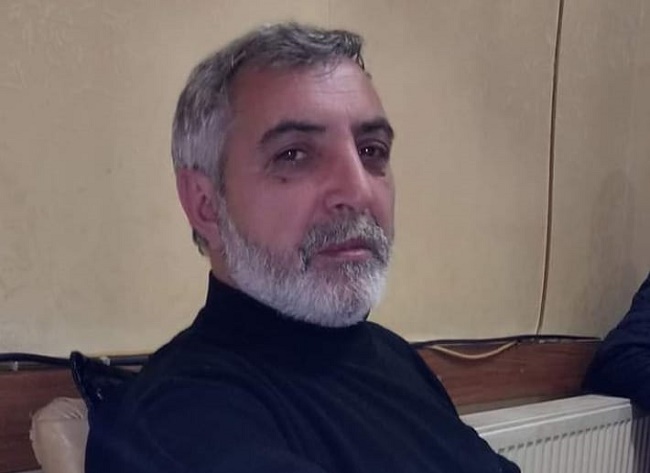 EVİNDE ÖLÜ BULUNDU