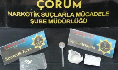 UYUŞTURUCU SATICILARI SUÇ ÜSTÜ YAKALANDI